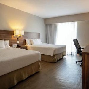 Classic Guest Room 2 Double Beds City View